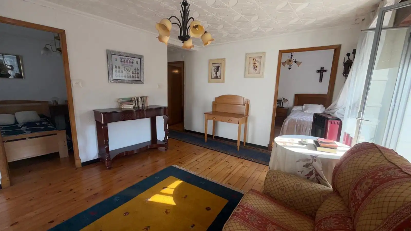 Dormitori de Casa o xalet de lloguer en Trasmiras amb Calefacció, Moblat i Balcó
