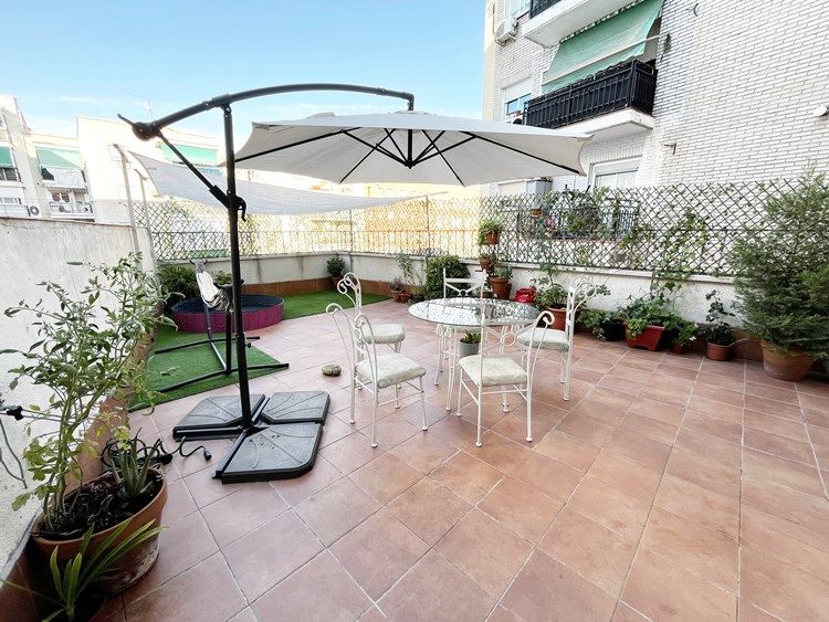 Terrace of Flat to rent in  Madrid Capital  with Air Conditioner, Heating and Parquet flooring