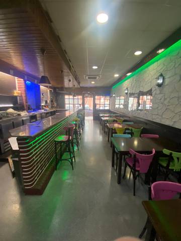 Local comercial en Venta en La Marina del Port