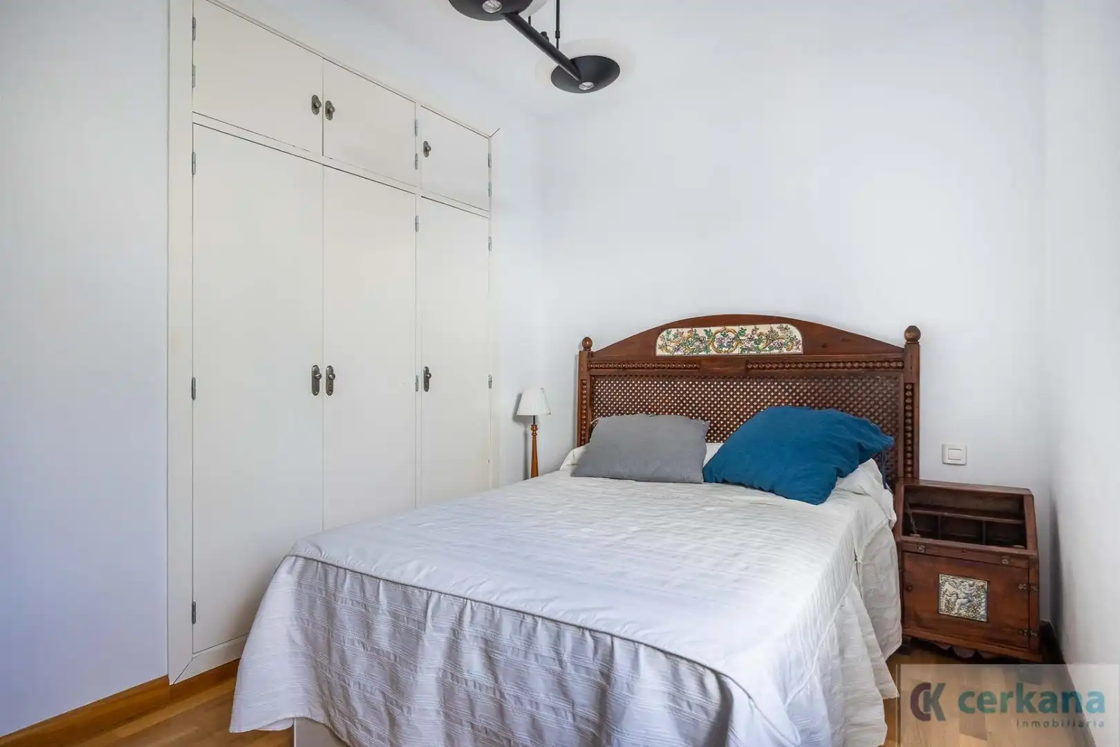 Bedroom of Houses for sale in Espartinas  with Air Conditioner and Storage room