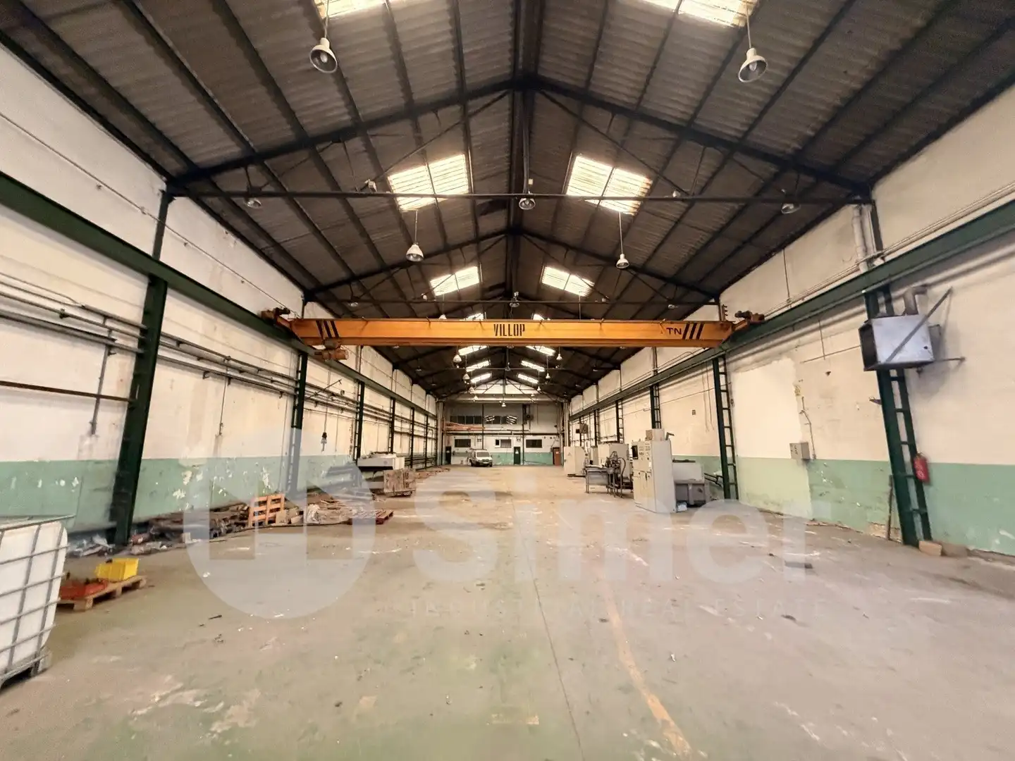 Nau industrial en venda en Barberà del Vallès