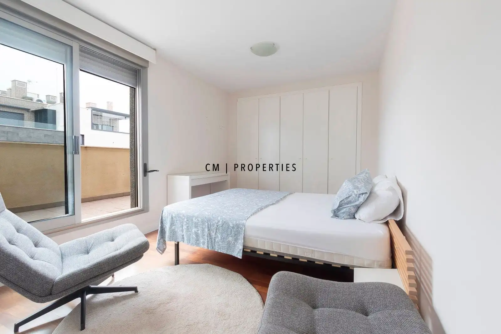 Bedroom of Duplexes for sale in Valencia  with Air Conditioner, Heating and Parquet flooring