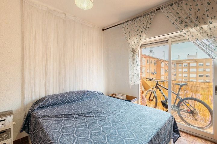 Bedroom of Flat for sale in Moncada  with Air Conditioner, Furnished and Balcony