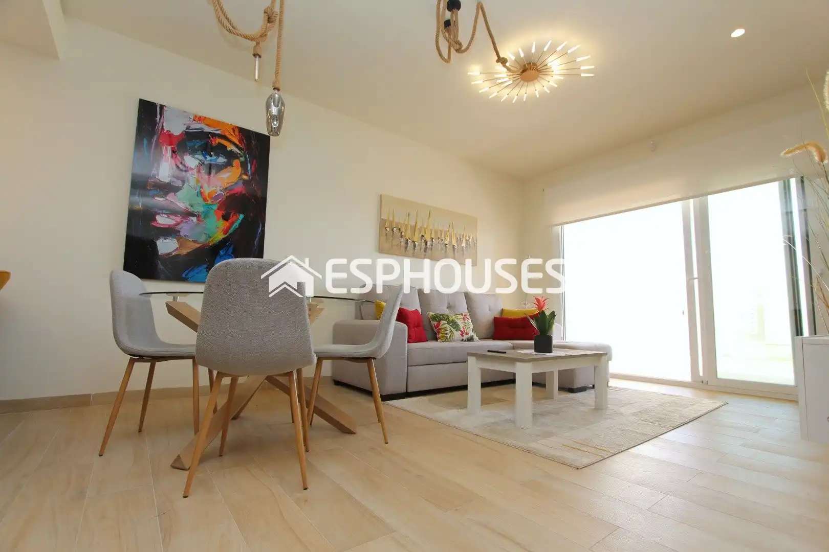 Bajo con terraza en venta en El Raso, imagen 3