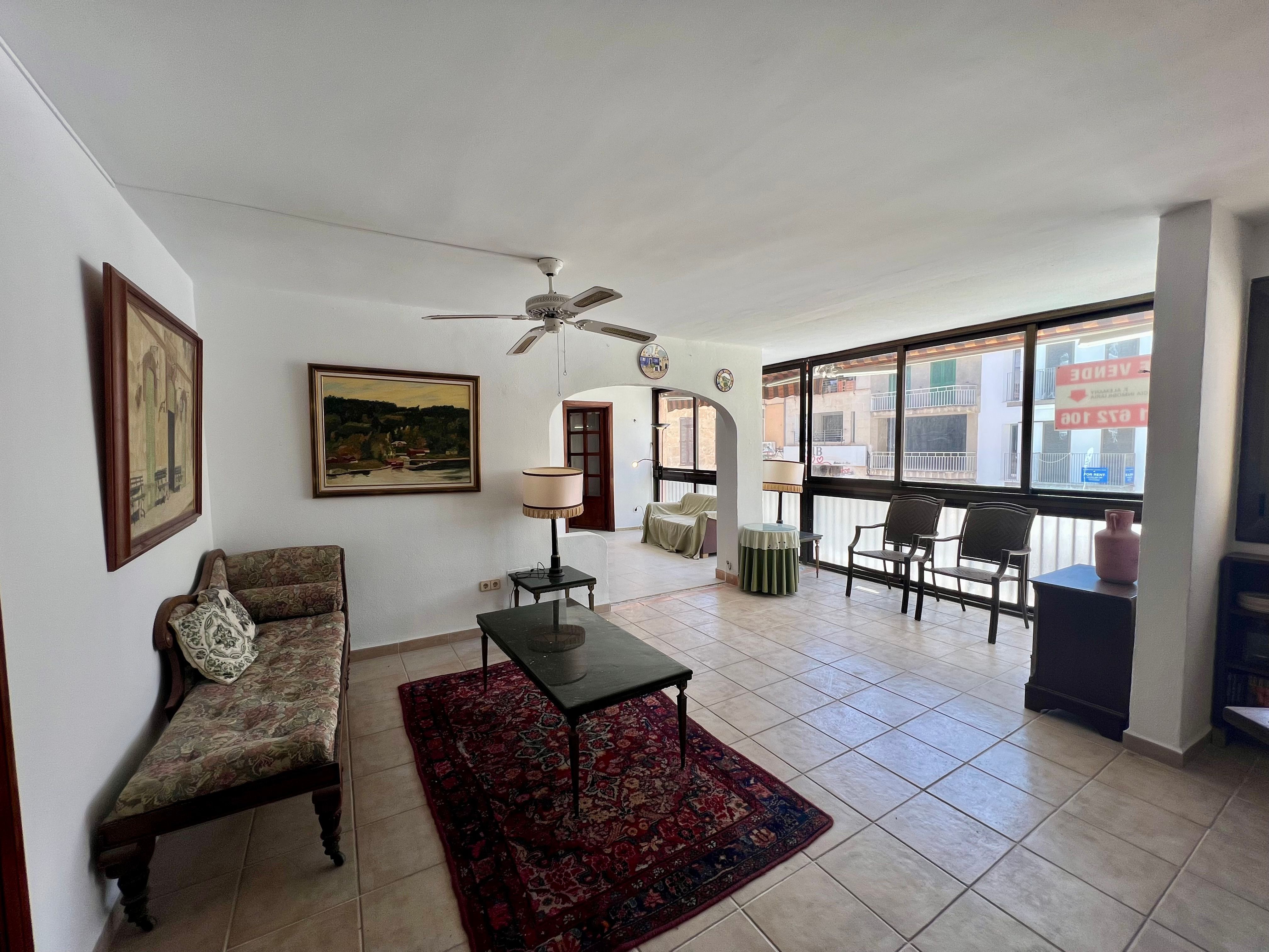 Sala d'estar de Apartament en venda en Andratx amb Aire condicionat i Calefacció
