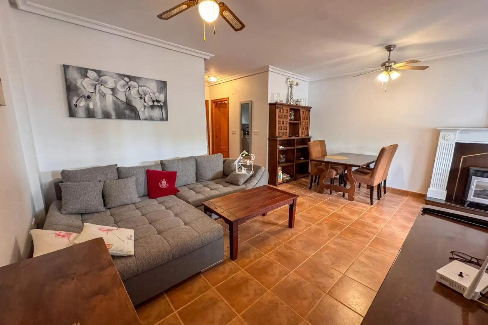 Sala d'estar de Casa adosada de lloguer en Orihuela amb Aire condicionat, Terrassa i Piscina