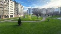 Vista exterior de Pis en venda en Oviedo  amb Calefacció