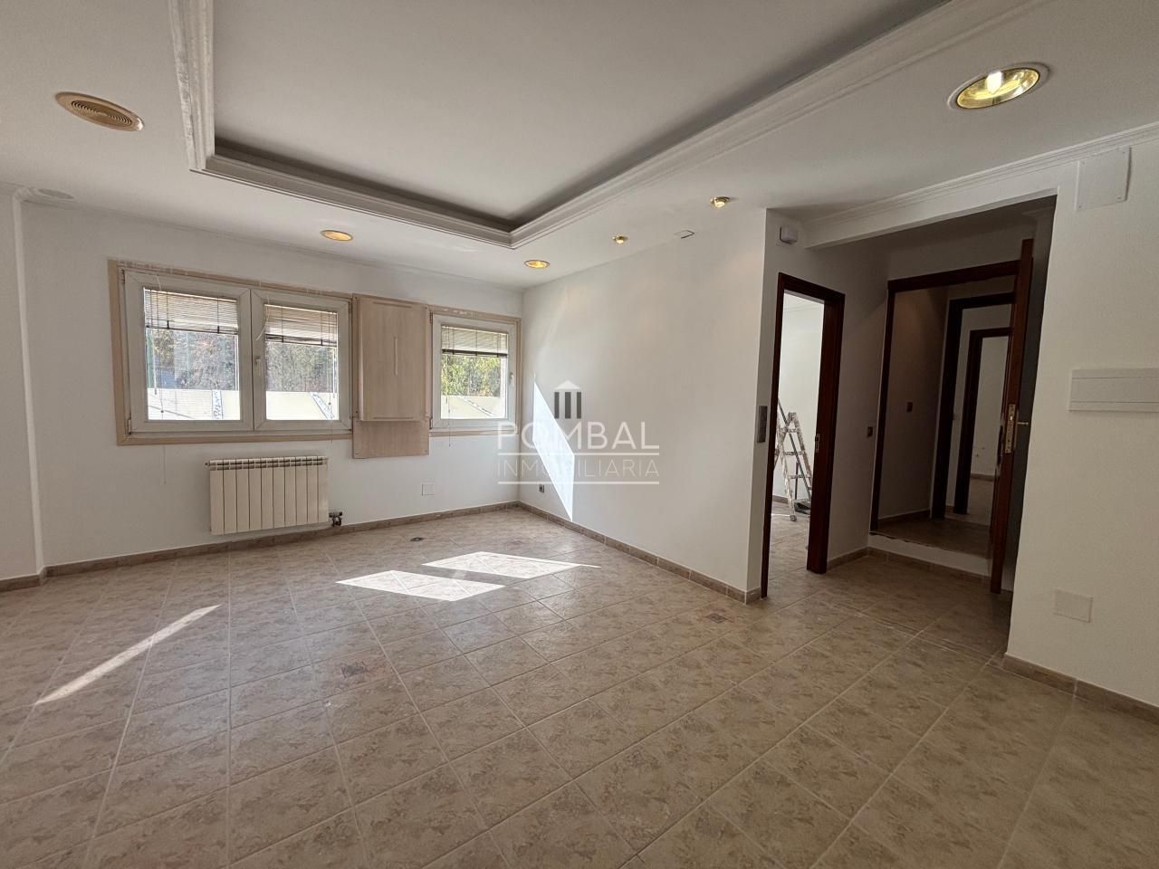 Living room of Flat for sale in Santiago de Compostela   with Heating and Terrace