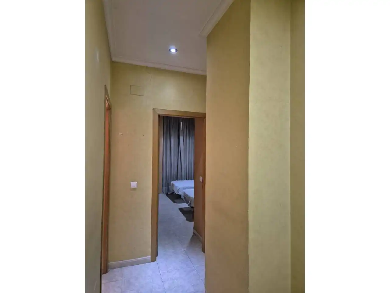 Habitación de Piso en venta en Valencia con Balcón