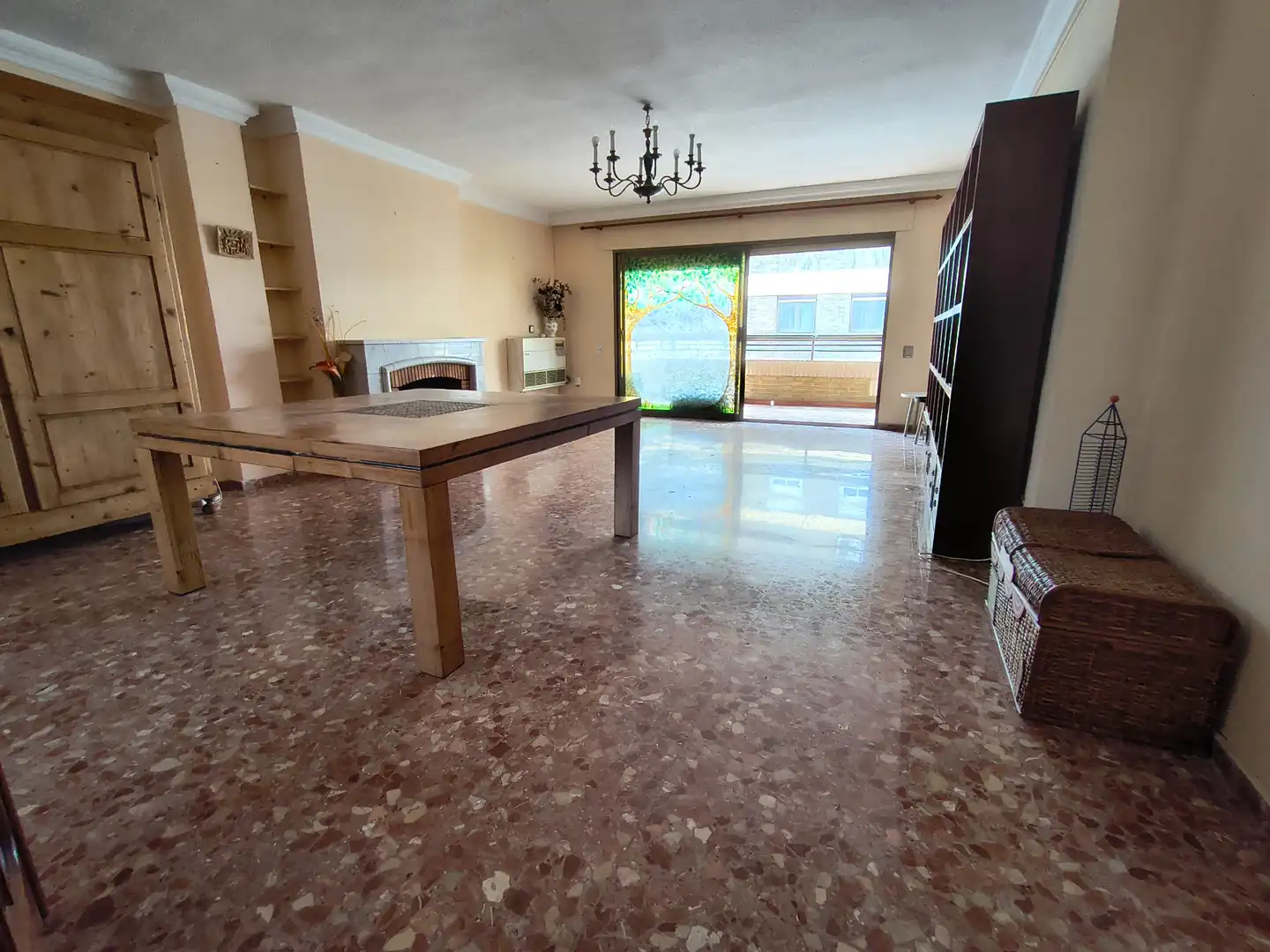 Außenansicht von Wohnung zum Verkauf in Alicante / Alacant mit Klimaanlage, Terrasse und Abstellraum