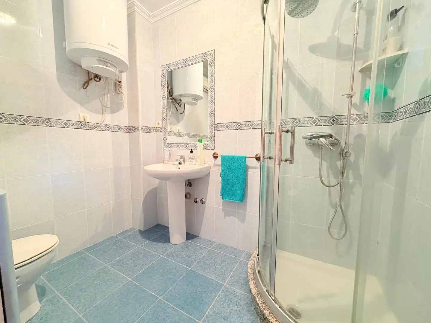Bany de Casa o xalet en venda en Algeciras amb Piscina