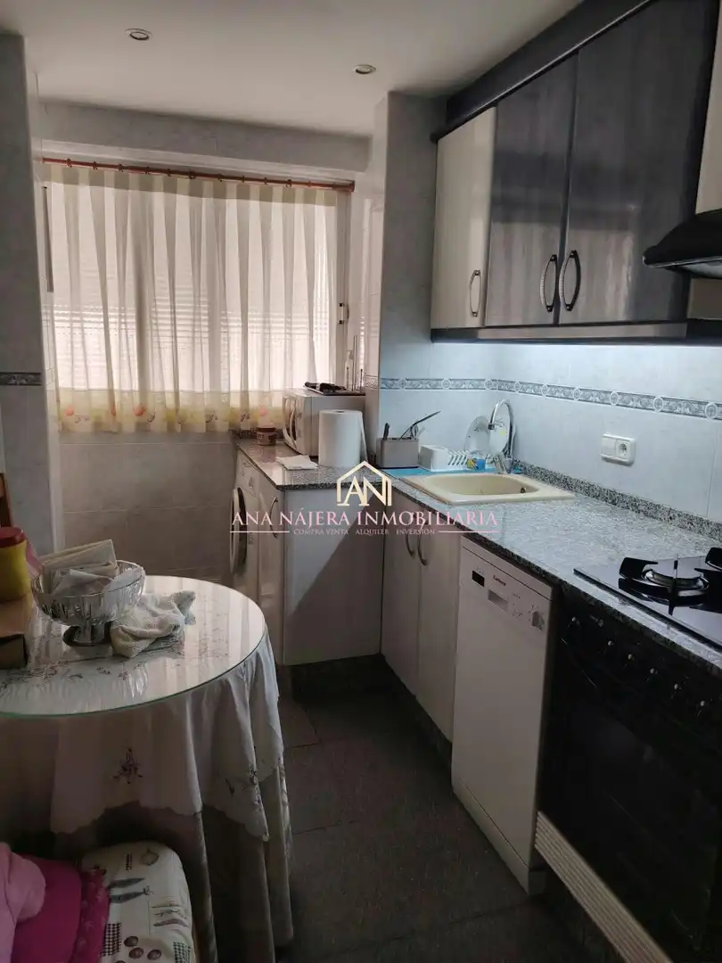 Flat with terrace for sale in La Constitución - Canaleta, imagen 7