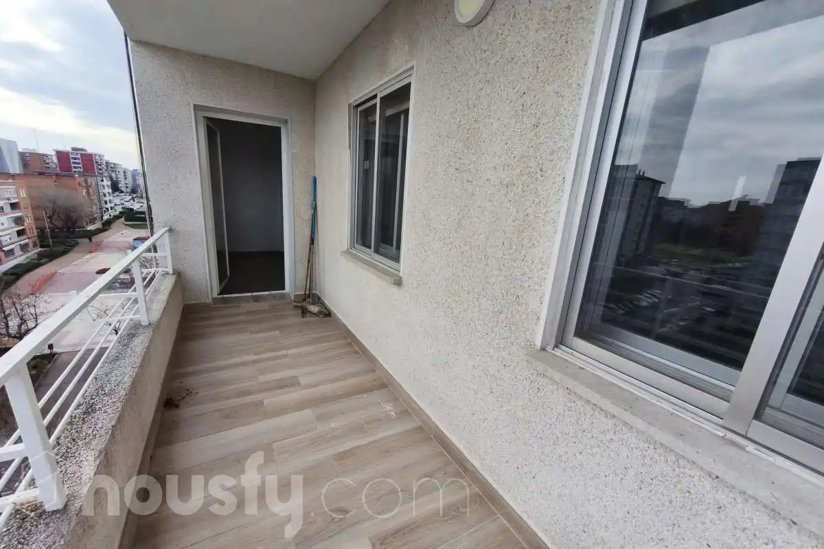 Flat for rent in Calle de Lima, La Avanzada - La Cueva