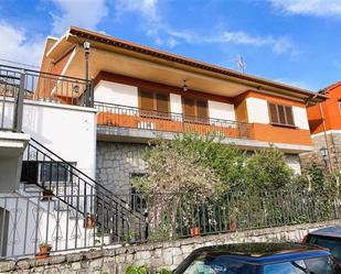 Vista exterior de Casa o xalet en venda en Crecente amb Calefacció, Jardí privat i Terrassa