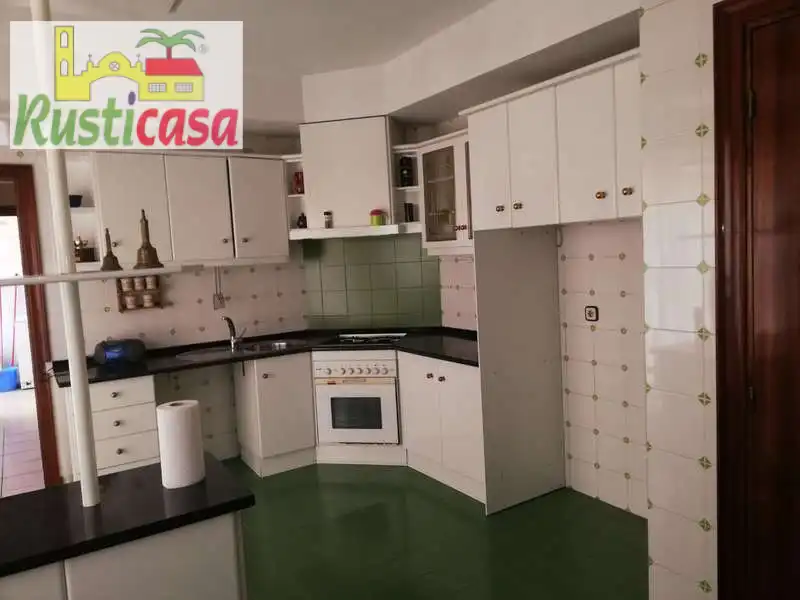 Cocina de Dúplex en venta en Bailén con Calefacción, Terraza y Trastero