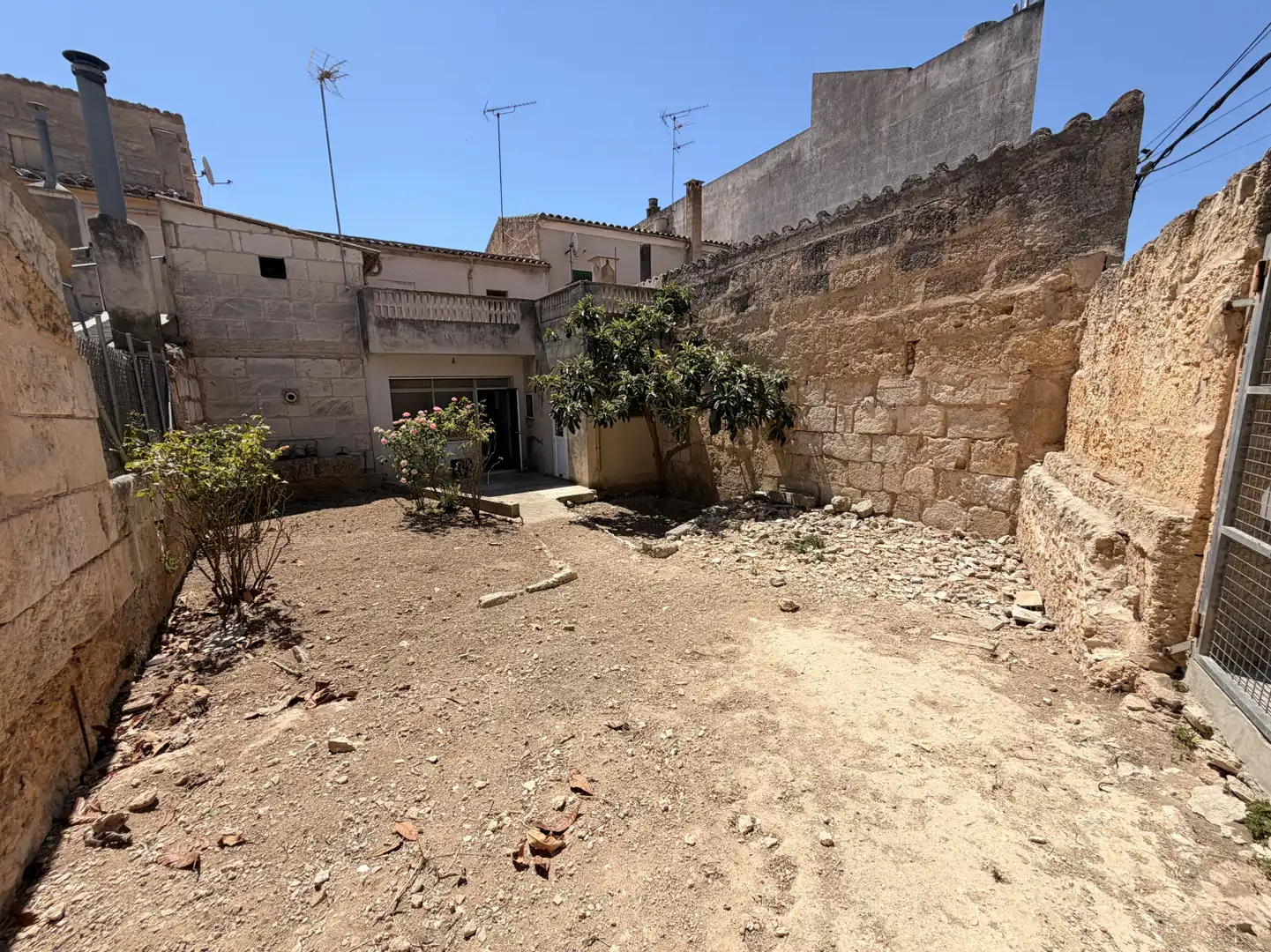 Detached homes for sale in Llubí  with Private garden, Terrace and Storage room