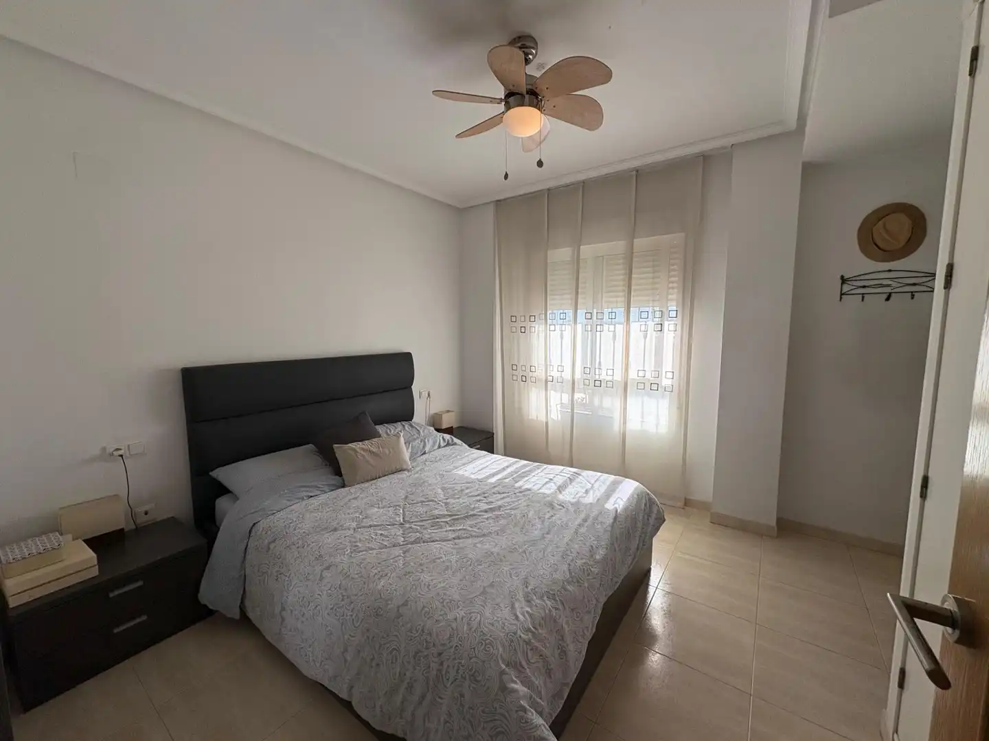 Dormitori de Apartament en venda en Almoradí amb Aire condicionat, Traster i Piscina comunitària