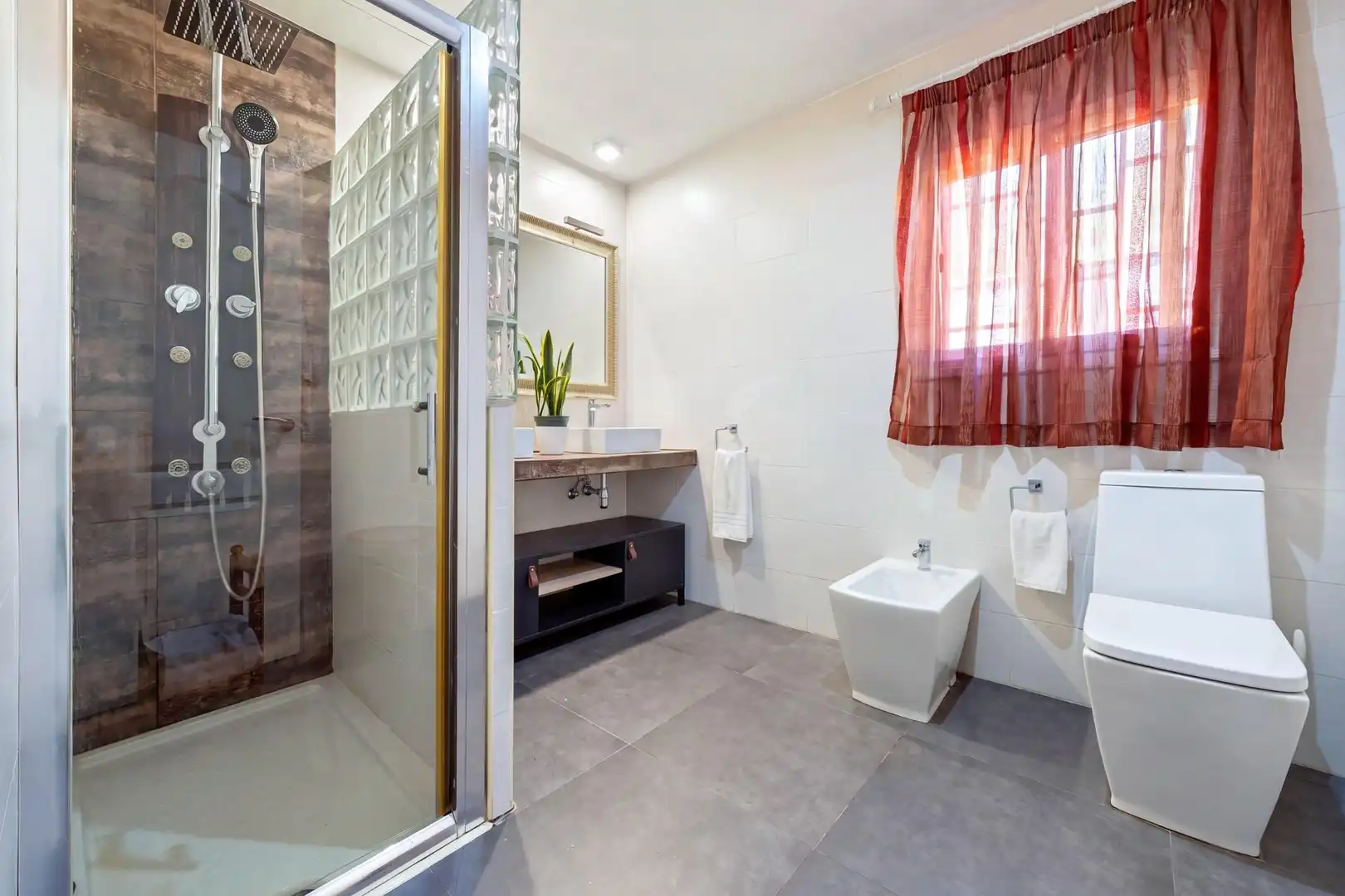 Baño de Casa o chalet en venta en El Catllar , Tarragona