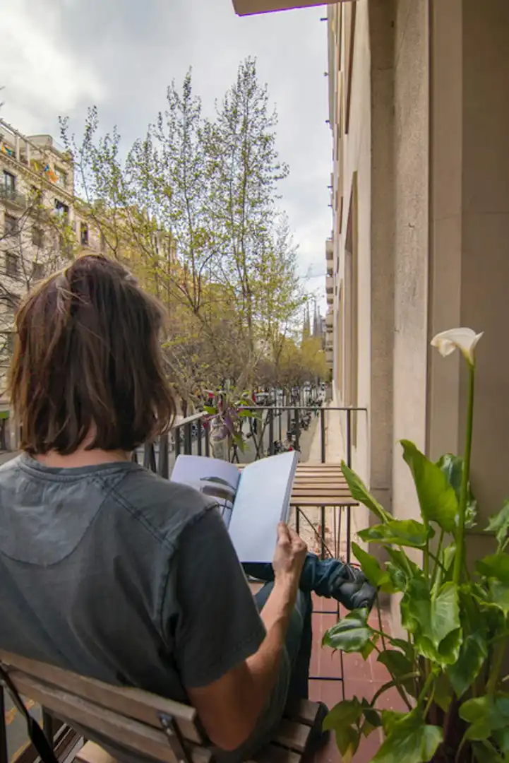 Vista exterior de Piso para compartir en Barcelona con Calefacción, Amueblado y Lavadora