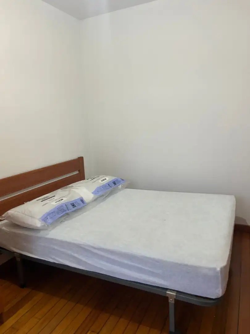 Habitación de Piso de alquiler en Santiago de Compostela  con Amueblado