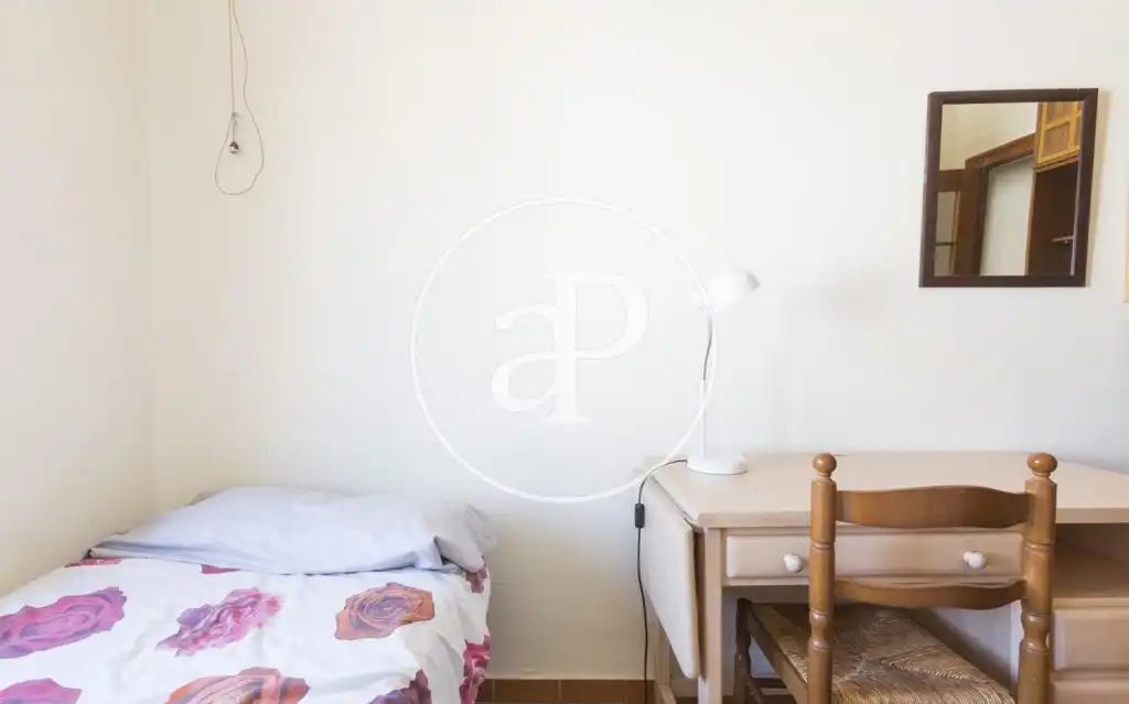 Bedroom of Flat for rent in Valencia  with Furnished