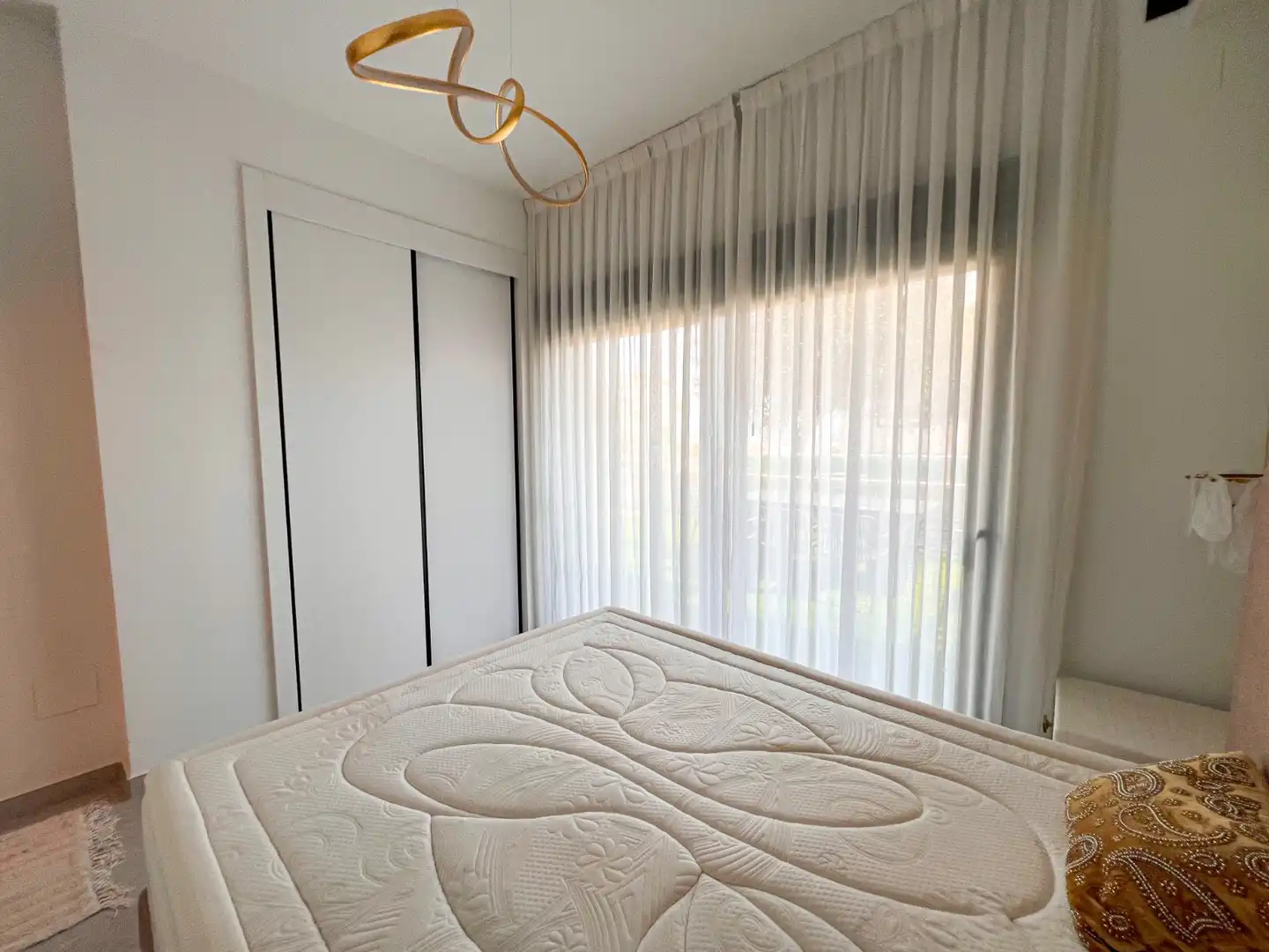 Habitación de Planta baja en venta en Guardamar del Segura con Aire acondicionado, Jardín privado y Terraza