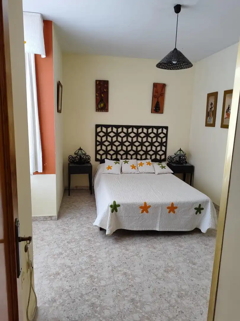 Dormitori de Casa adosada en venda en Málaga amb Aire condicionat, Calefacció i Jardí privat
