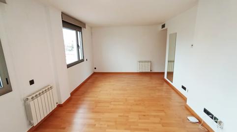 Foto 2 de Pis de lloguer a Sant Marian, Barri del Centre, Terrassa