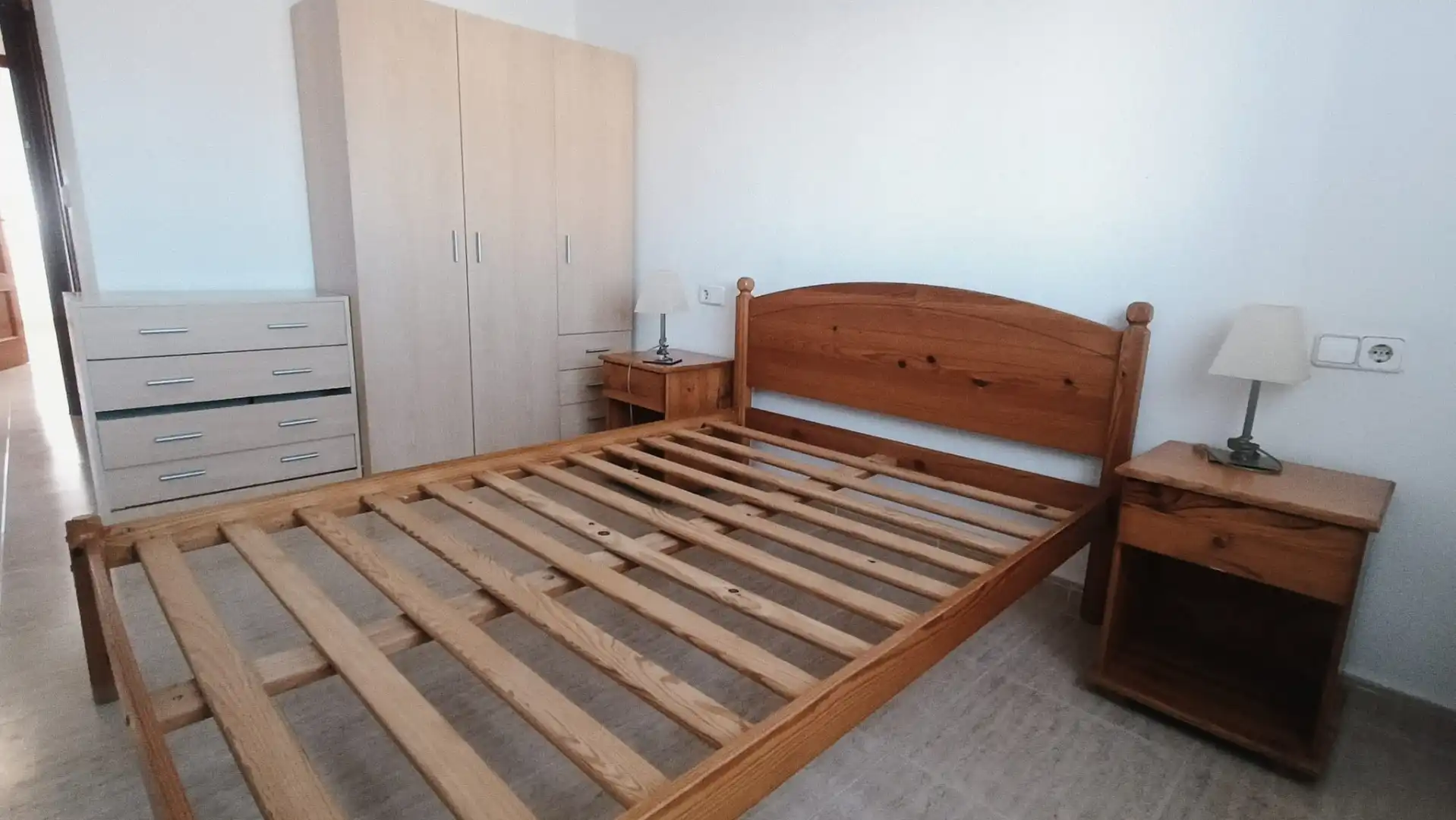 Habitación de Piso de alquiler en Cartagena con Terraza, Trastero y Amueblado