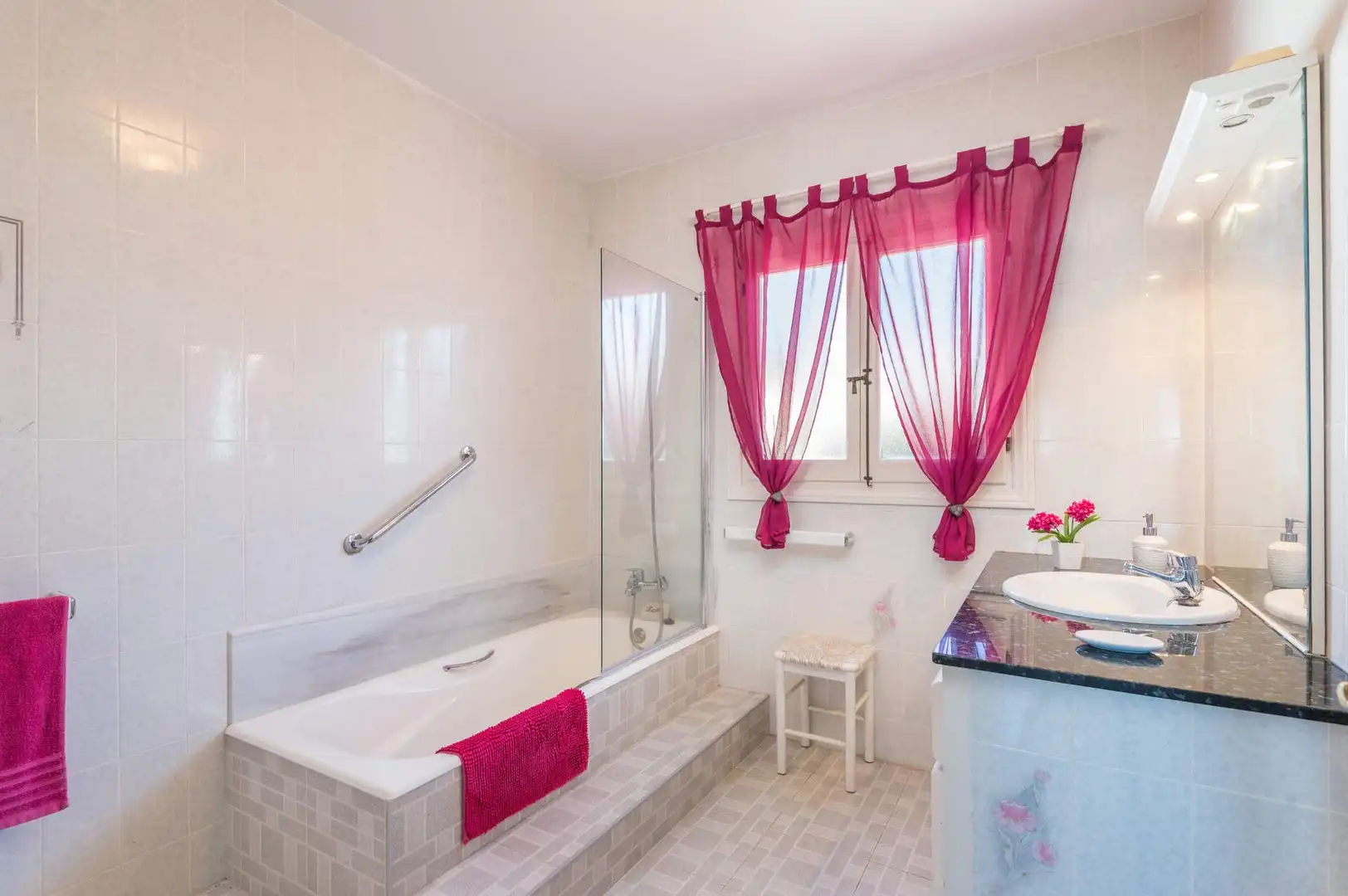 Bany de Casa o xalet en venda en Ciutadella de Menorca amb Aire condicionat, Jardí privat i Terrassa