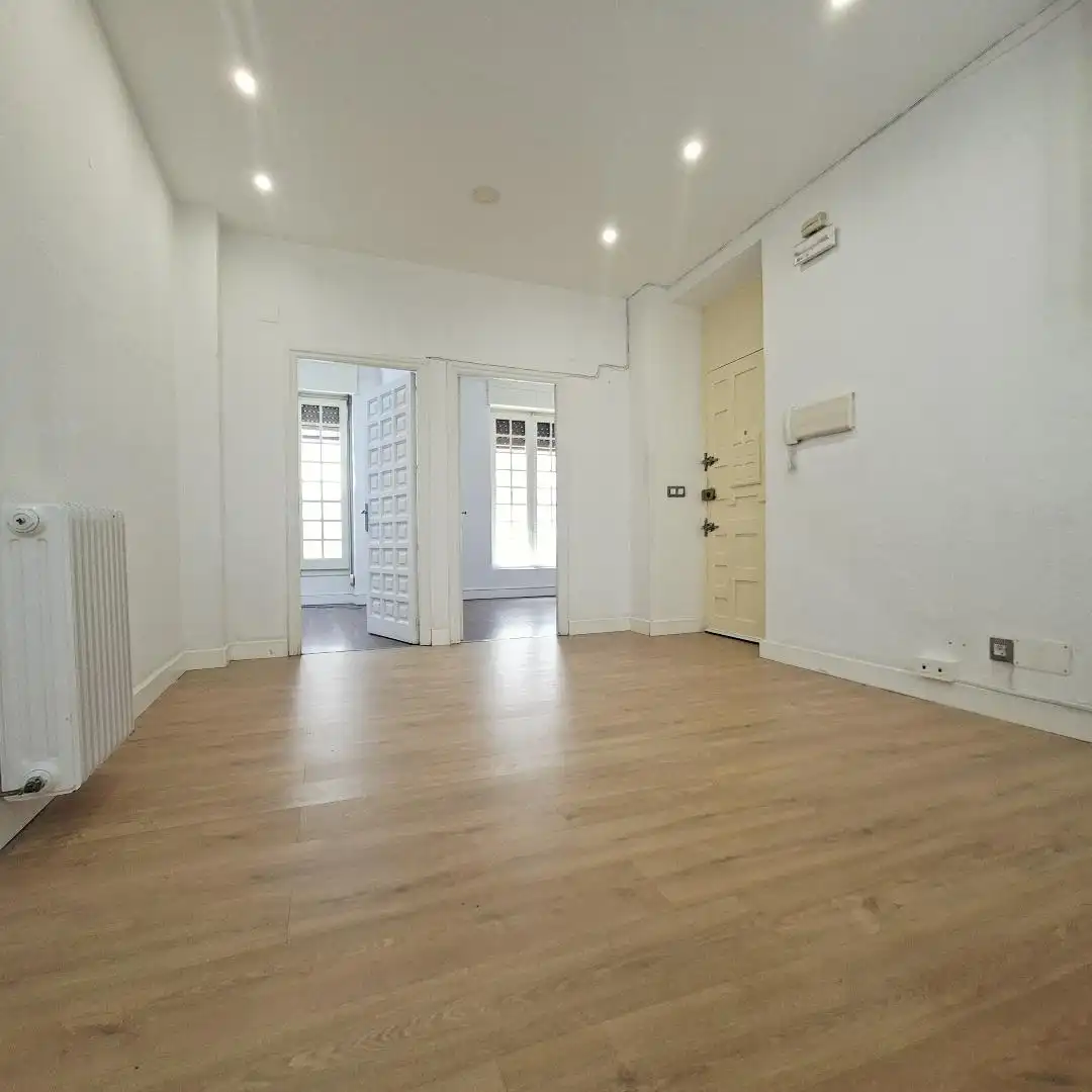 Flat for sale in Zaragoza  with Terrace