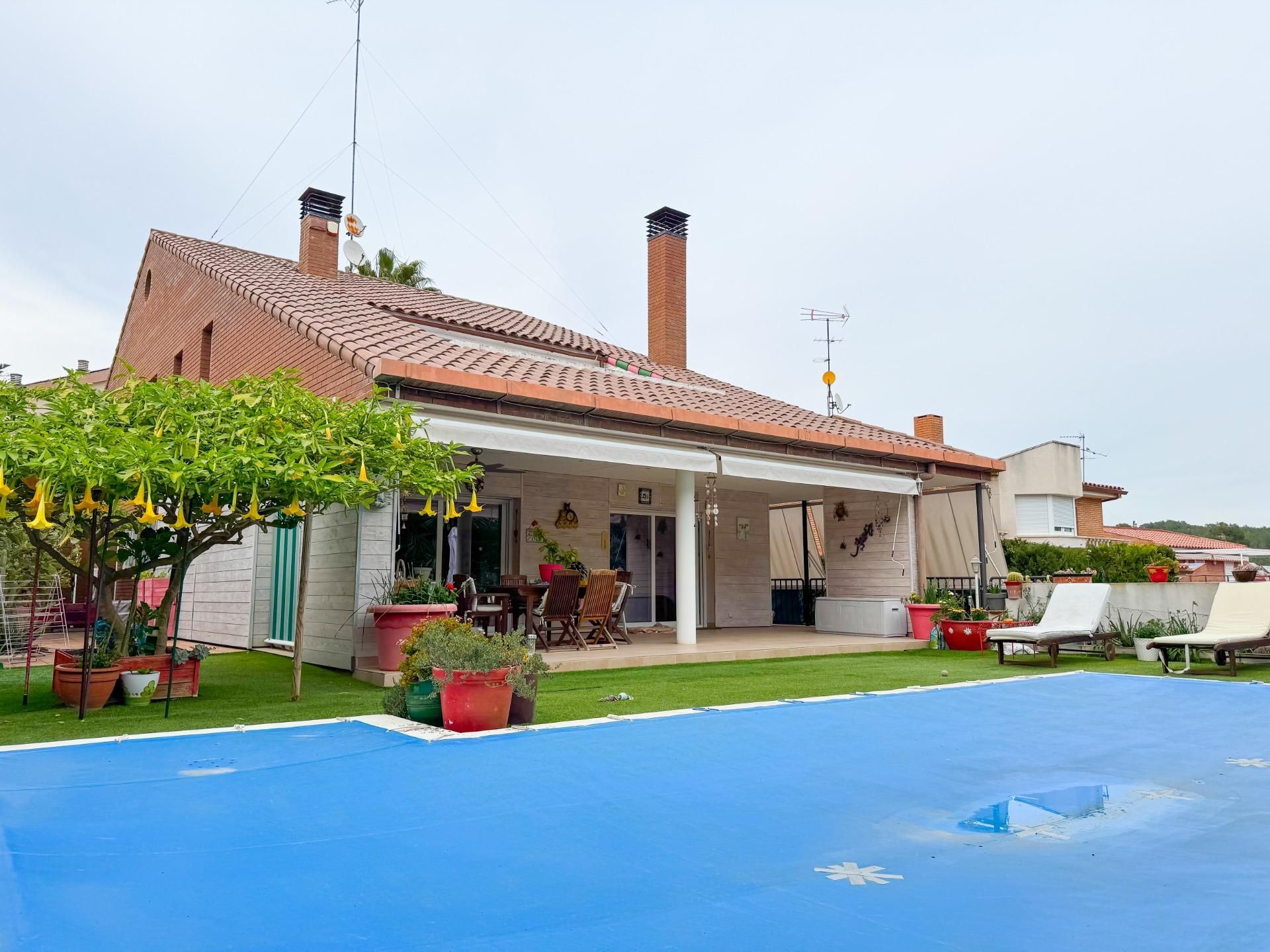 Garden of House or chalet for sale in  Tarragona Capital  with Air Conditioner, Heating and Private garden
