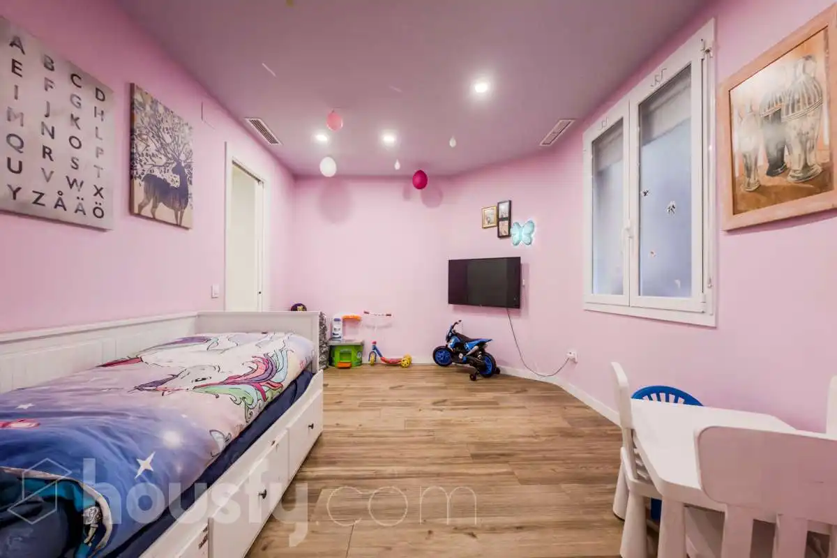 Piso en venta en CL CORONEL SANFELIU, El Clot