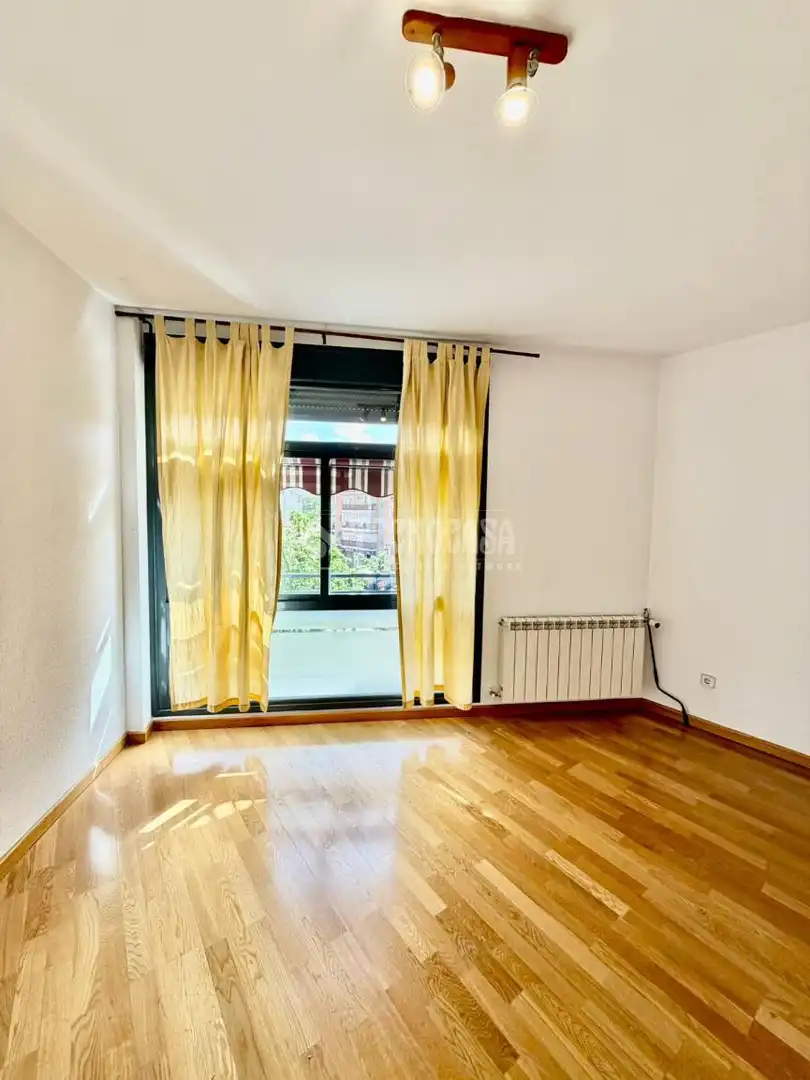 Habitación de Piso en venta en Madrid con Aire acondicionado, Calefacción y Terraza