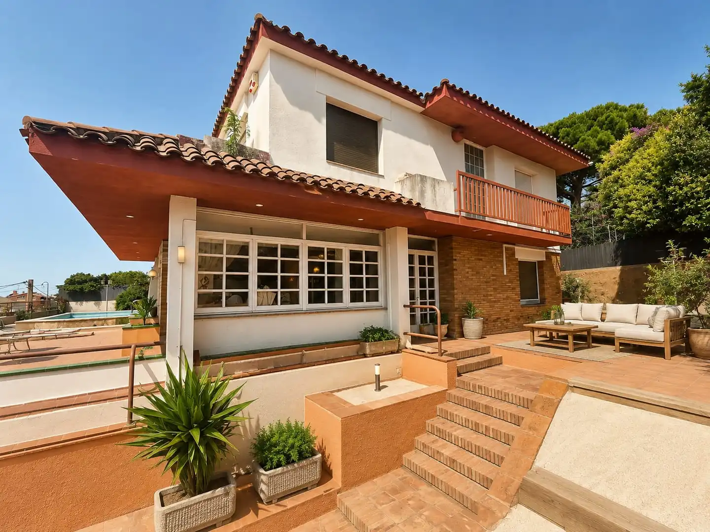 Vista exterior de Casa o chalet en venta en Badalona con Aire acondicionado, Calefacción y Jardín privado