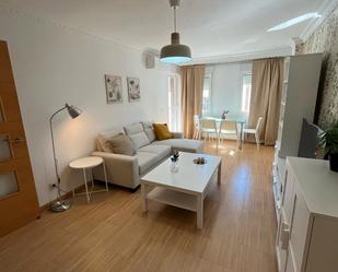 Living room of Flat to rent in  Sevilla Capital  with Air Conditioner, Heating and Terrace