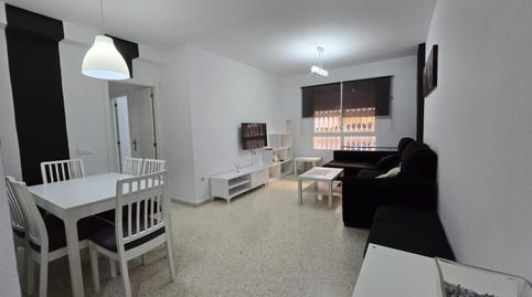 Foto 2 von Wohnung zur Miete in San Bernabé, Algeciras