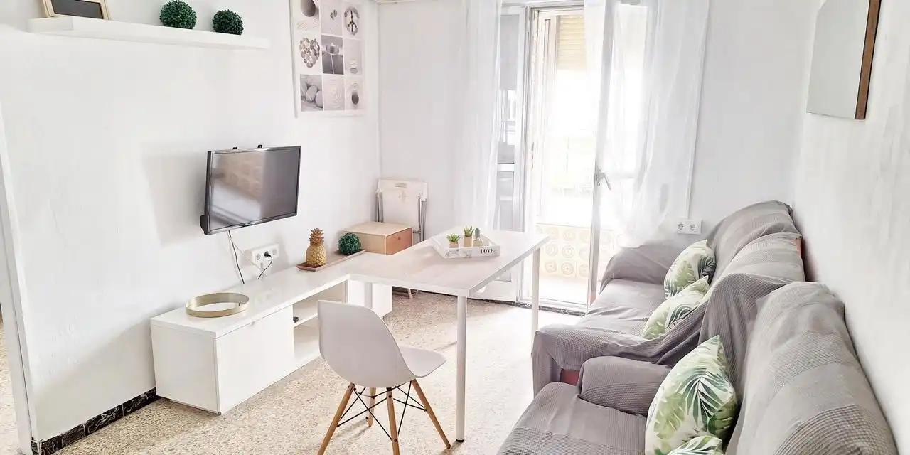 Sala de estar de Piso de alquiler en Sevilla con Aire acondicionado, Calefacción y Terraza