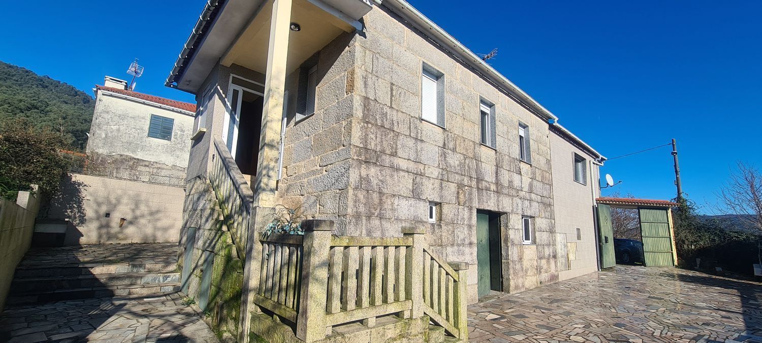 Vista exterior de Casa o xalet en venda en Vilaboa amb Traster