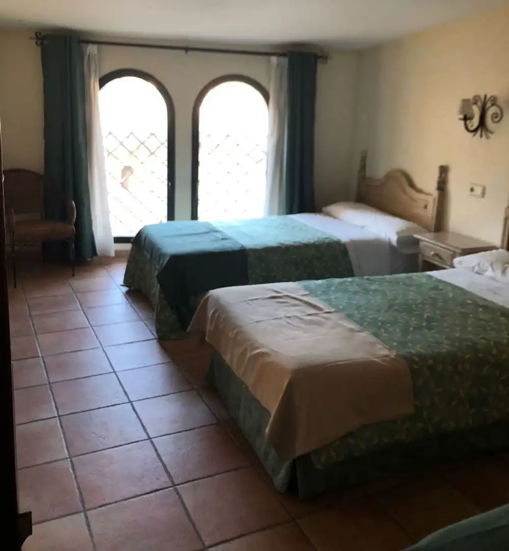 Buildings for sale in Plaza mayor, Puebla de Arenoso