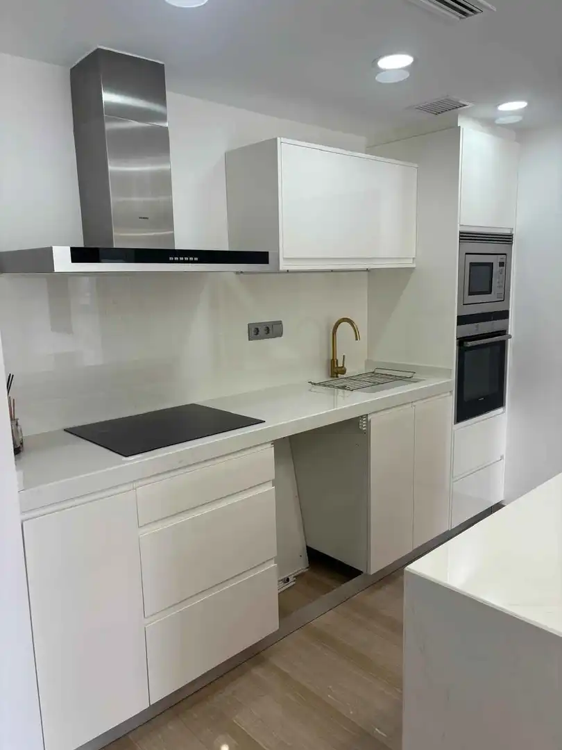 Wohnung zur Miete in Avinguda de les Corts Valencianes, 26, Barrio de Benicalap
