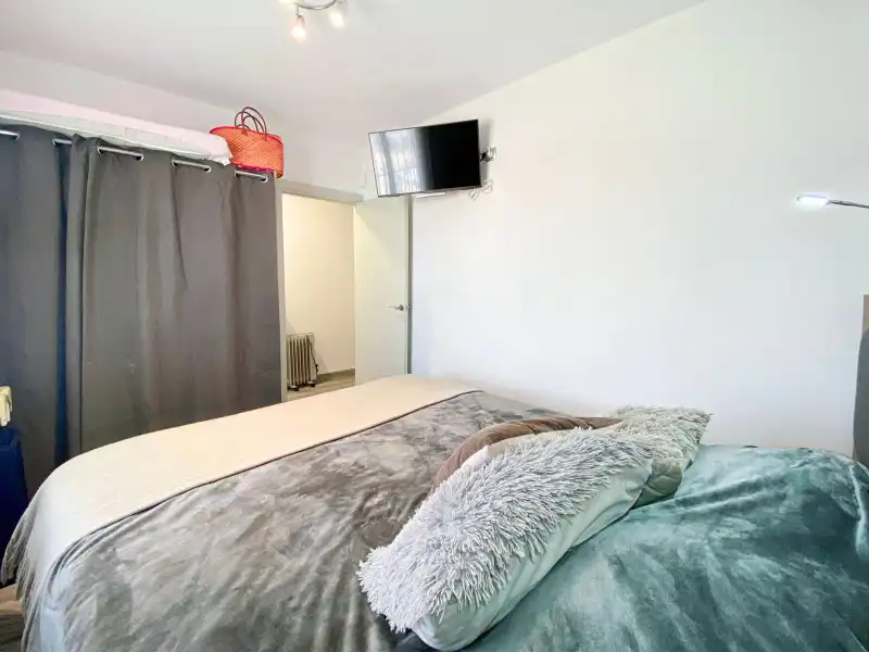 Flat for sale in Sant Maurici, imagen 8