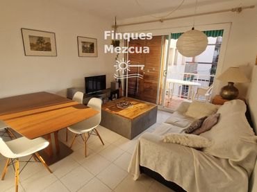 Flat with lift for sale in Mare de Deu de Montserrat
