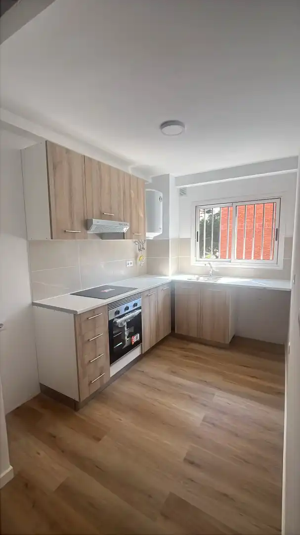 Cocina de Piso en venta en Guadassuar con Horno y Balcón