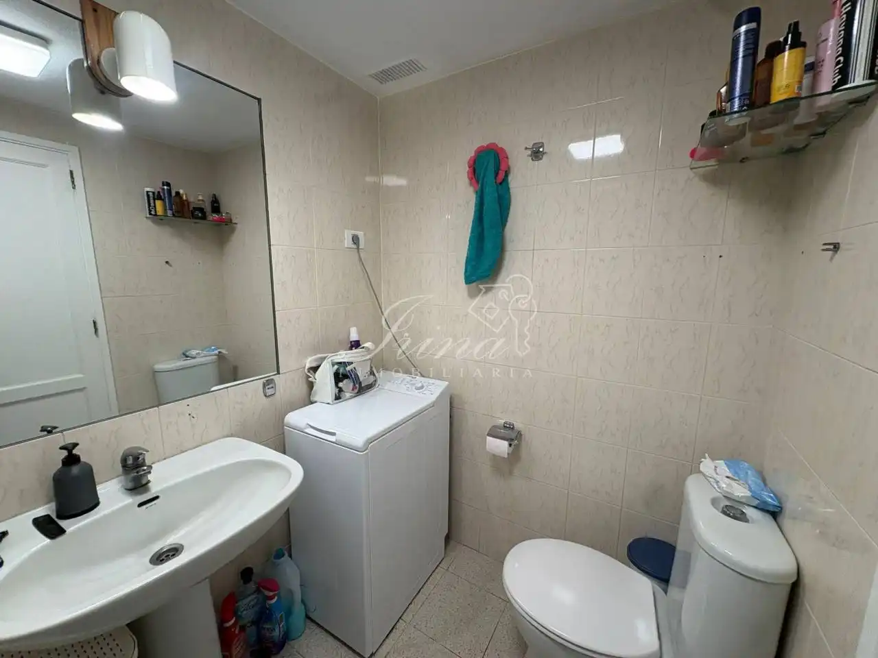 Baño de Piso en venta en Breña Baja con Balcón y Piscina comunitaria