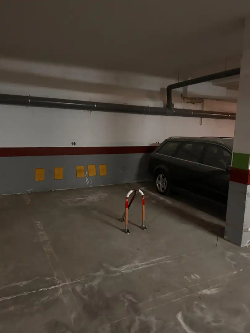 Parkplatz von Wohnung zum Verkauf in Cantimpalos mit Möbliert