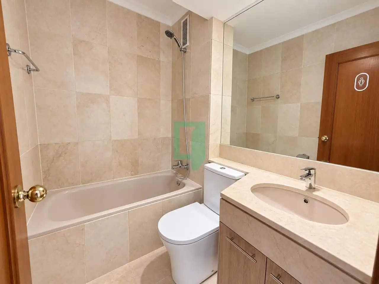 Bathroom of Flat for sale in Badalona  with Balcony