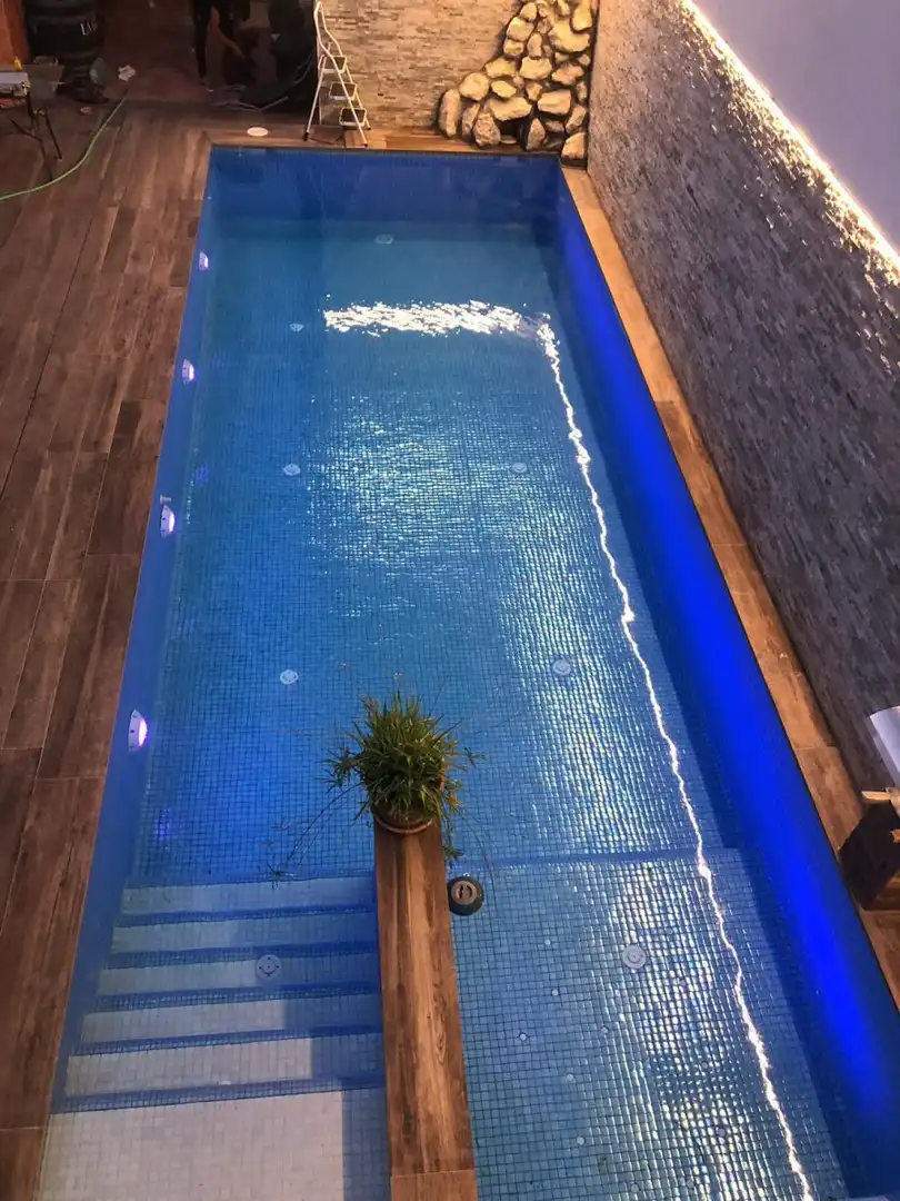 Adossat amb piscina en venda a Calle Presidente Diego Martínez Barrio #9, imagen 3
