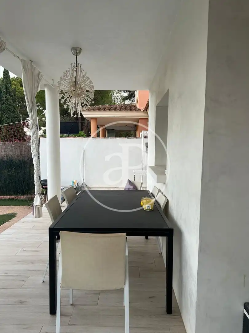 Terrace of Flat for rent in Riba-roja de Túria  with Air Conditioner, Heating and Private garden