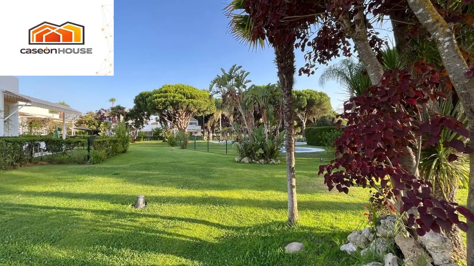 Jardí de Apartament en venda en Chiclana de la Frontera amb Piscina comunitària
